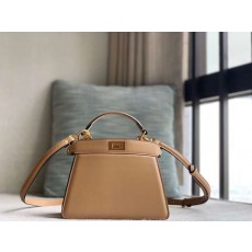 펜디 23FW 피카부 아이씨유 쁘띠 미니백 20x15x11cm