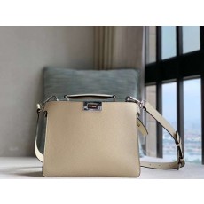 펜디 23FW 피카부 아이씨유 남성 토트백 26x20x8cm