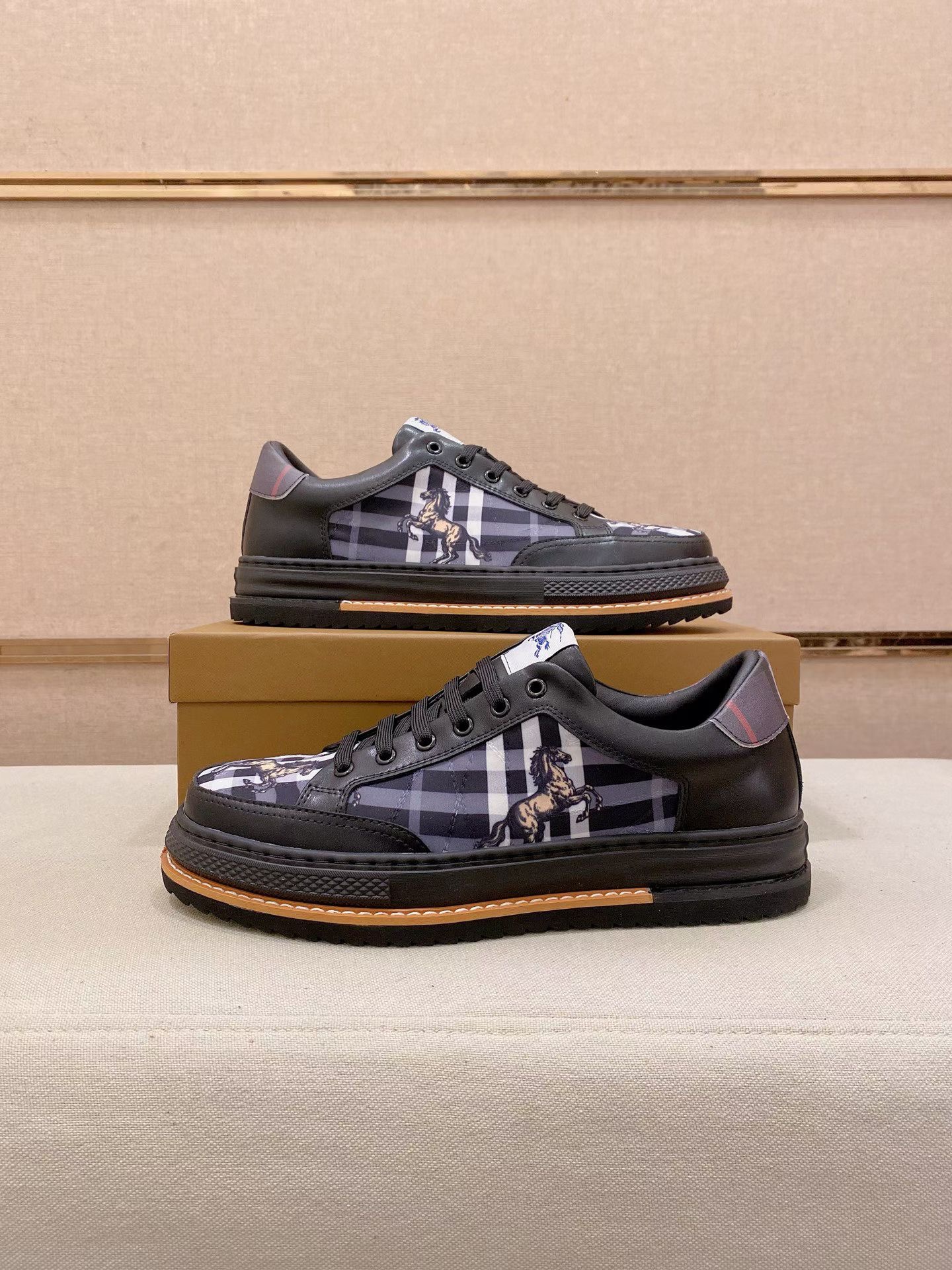 버버리 남성 스니커즈 38-44