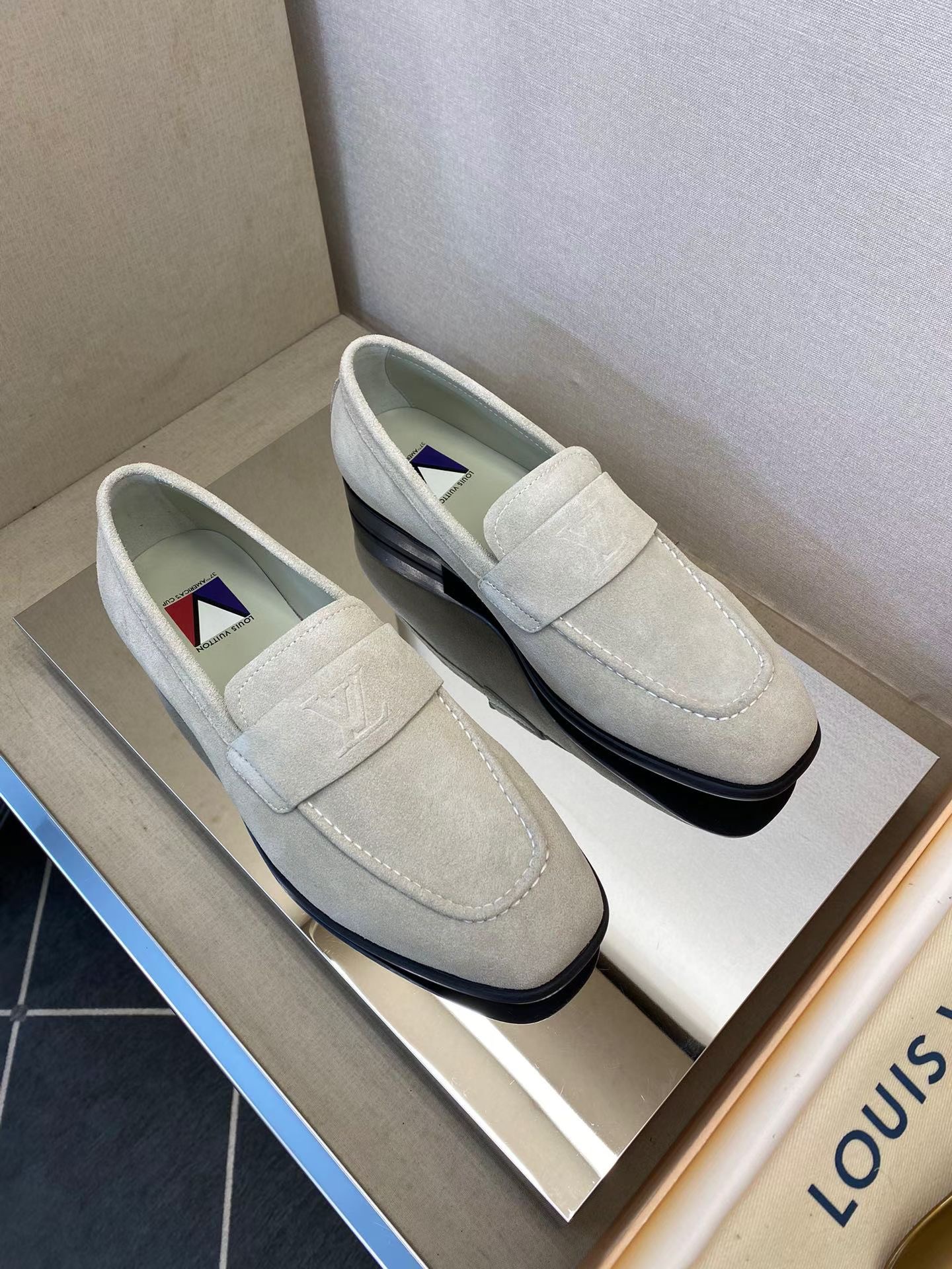 루이비통 남성 로퍼 39-44