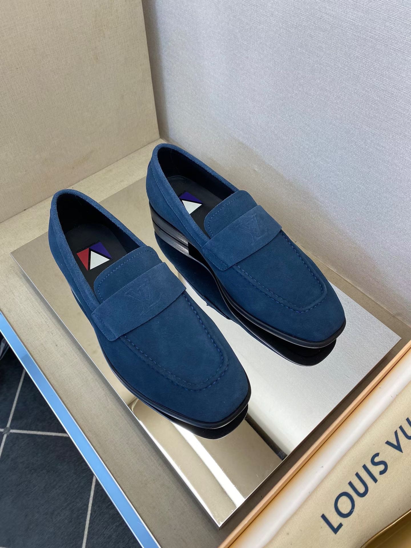 루이비통 남성 로퍼 39-44