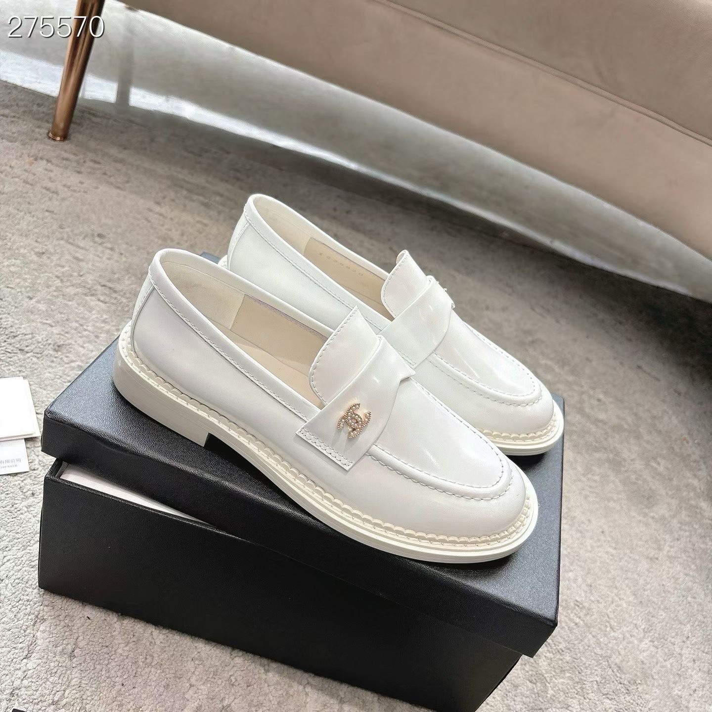 샤넬 여성 26P 로퍼