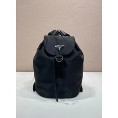 프라다 1BZ0197 백팩 25x35x15cm